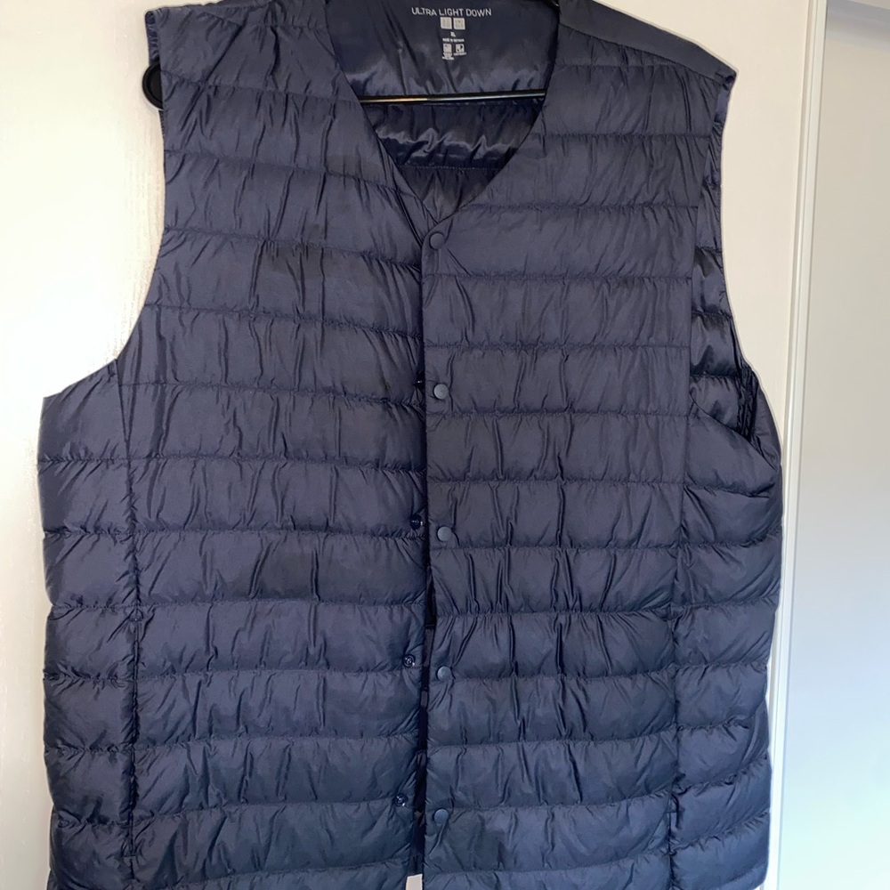Uniqlo Men's Lightweight Down Vest - Dark Blue